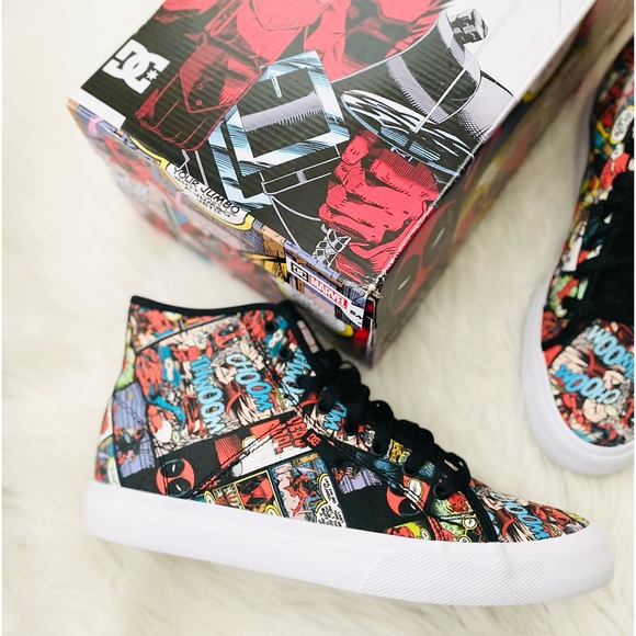 DC Marvel Deadpool Comic High Top Sneakers - Picture 3 of 12
